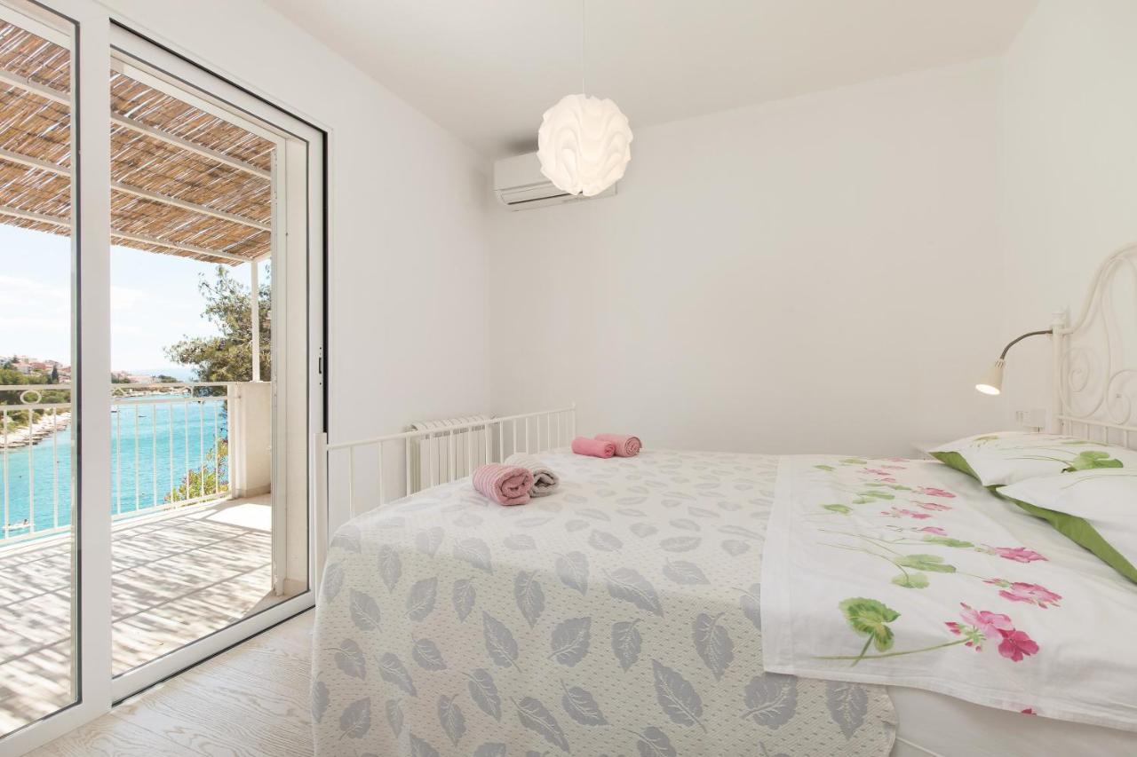 Holiday Home Duje Trogir Eksteriør bilde