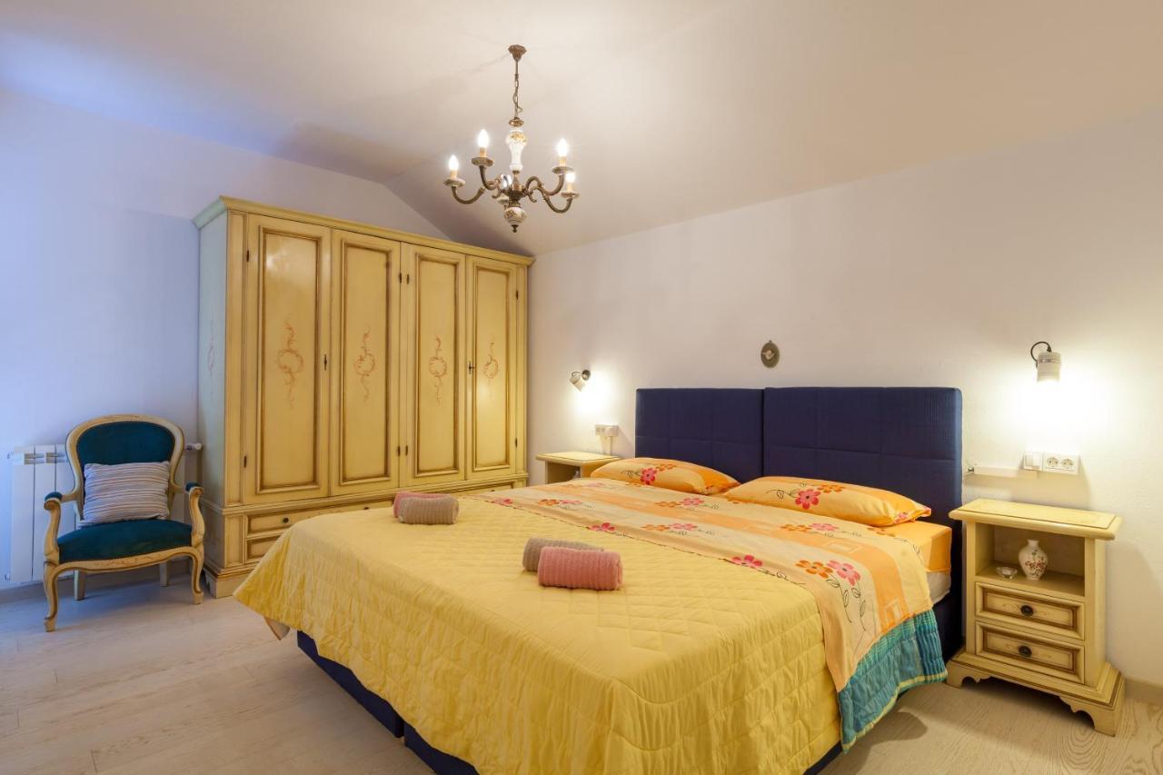 Holiday Home Duje Trogir Eksteriør bilde